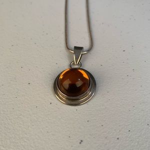 Sterling silver necklace with agate
